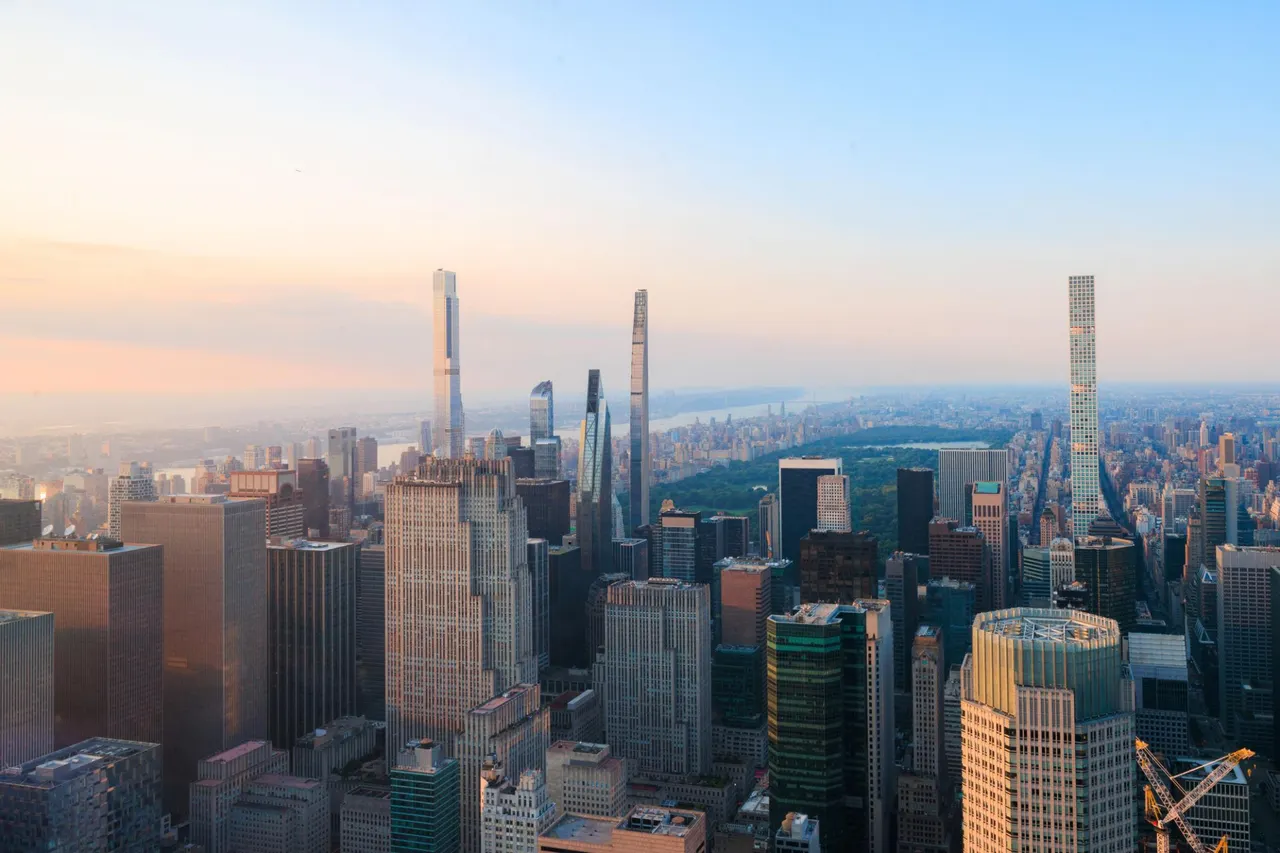 Why Now Is the Right Time to Buy a Luxury Apartment in Manhattan