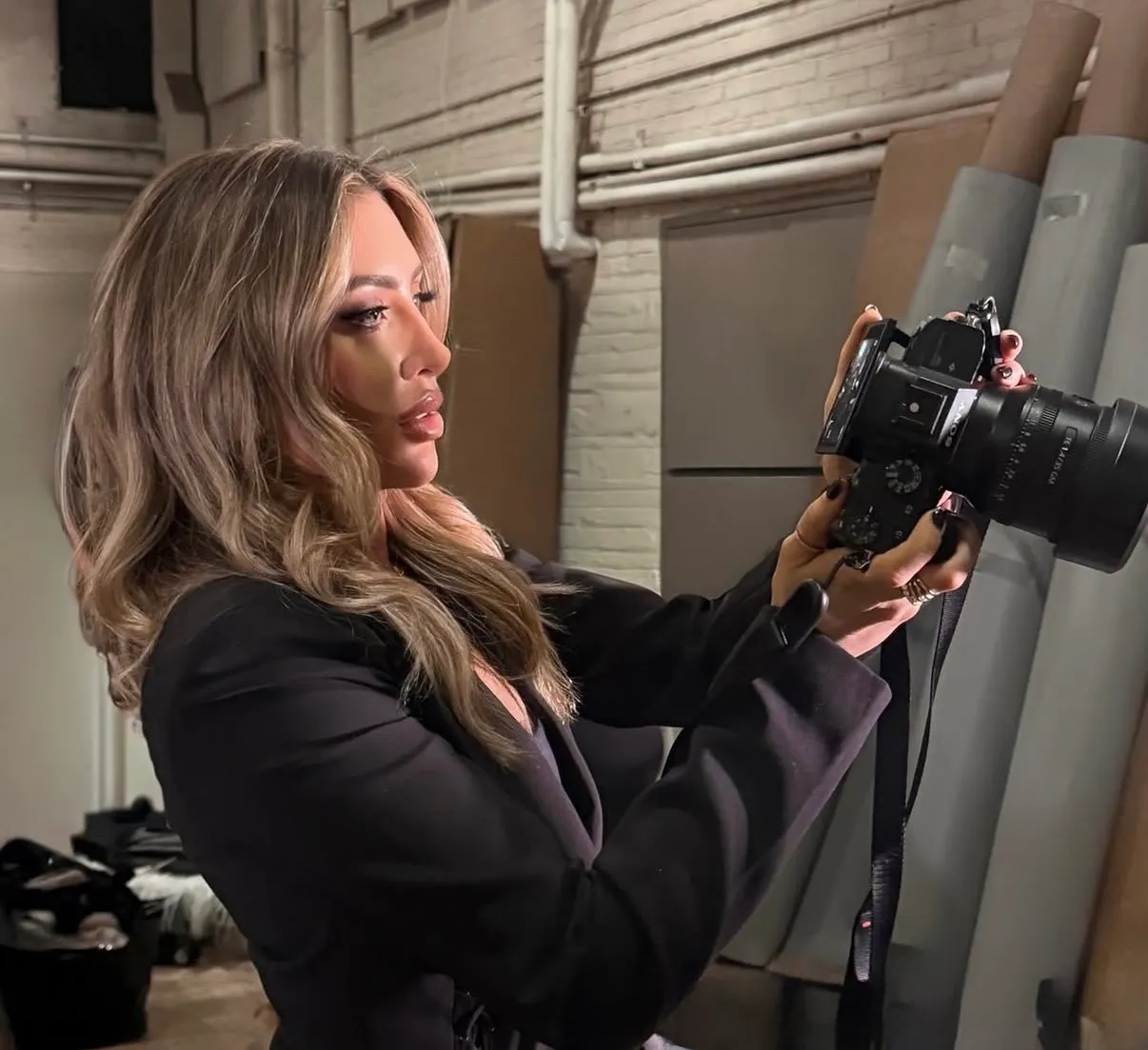 Framing Sarah's Story: How Photography Shapes Her Real Estate Vision