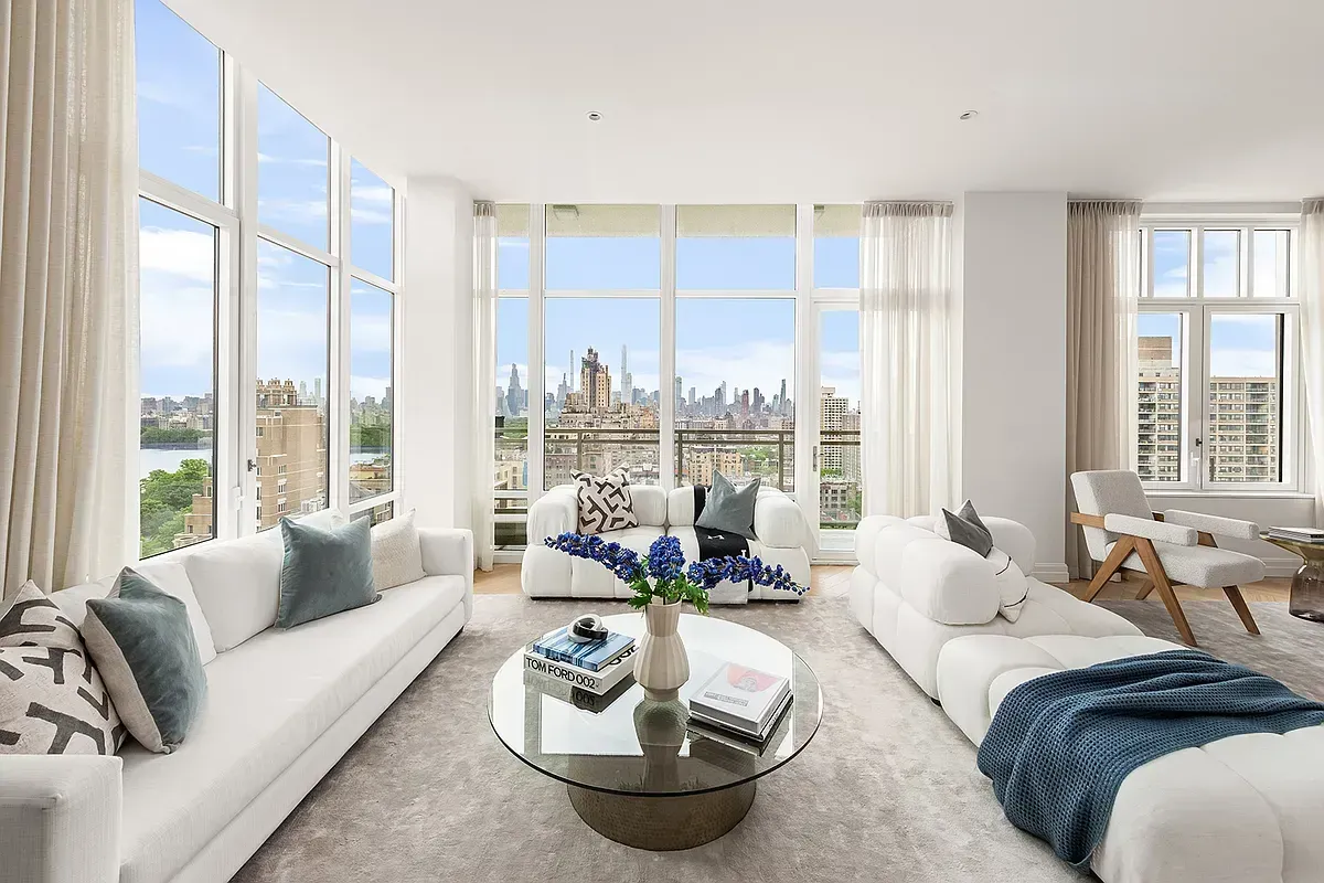 15 West 96th Street, #21 New York, NY 10025